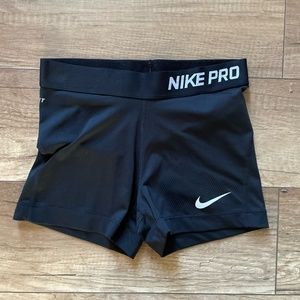 EUC Nike Women's Pro Spandex Shorts